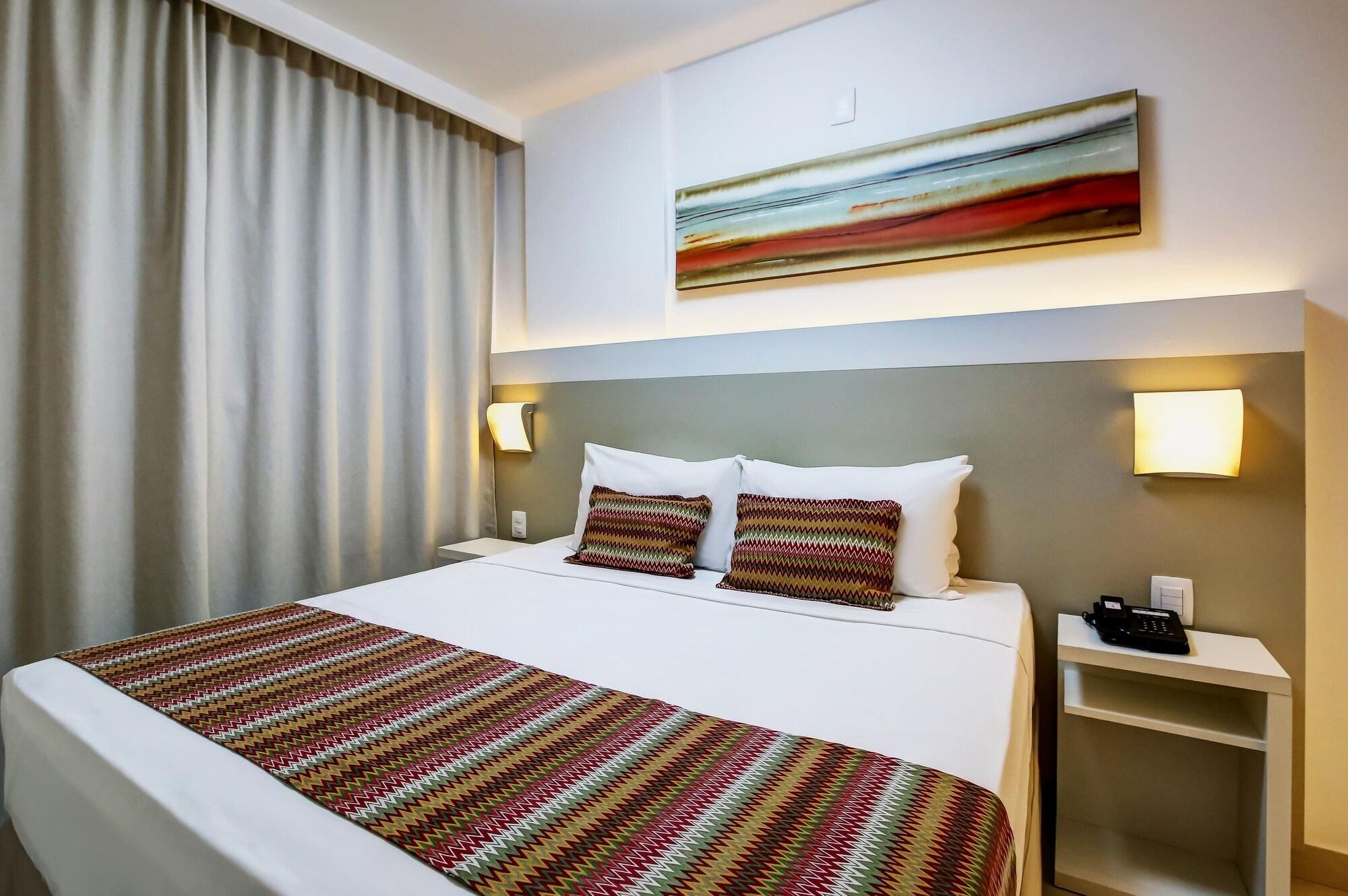 Easy Vitória Reta da Penha by Atlantica Hotel Exterior foto